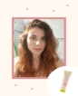 Ragazza con capelli mossi