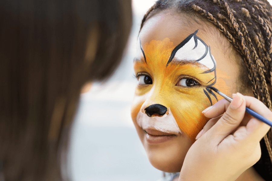 Trucco giallo per bambini